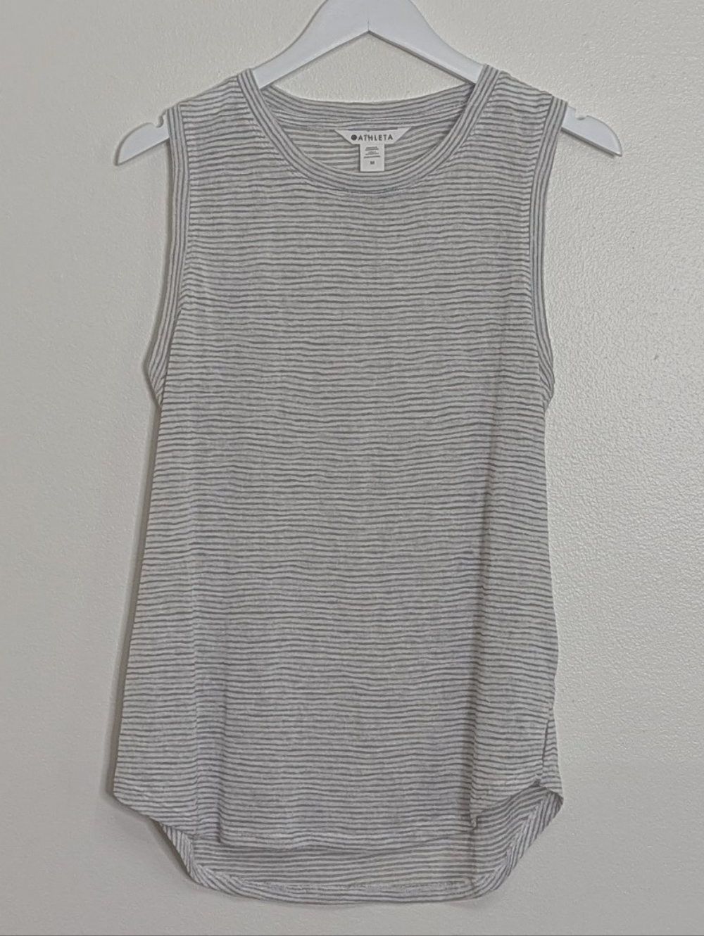 Athleta Tank Women Medium Gray Striped Heathered Work Out Athleisure
